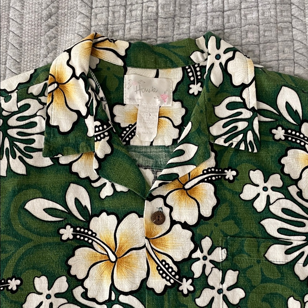 Vintage Howie Green Floral Hawaiian Shirt
